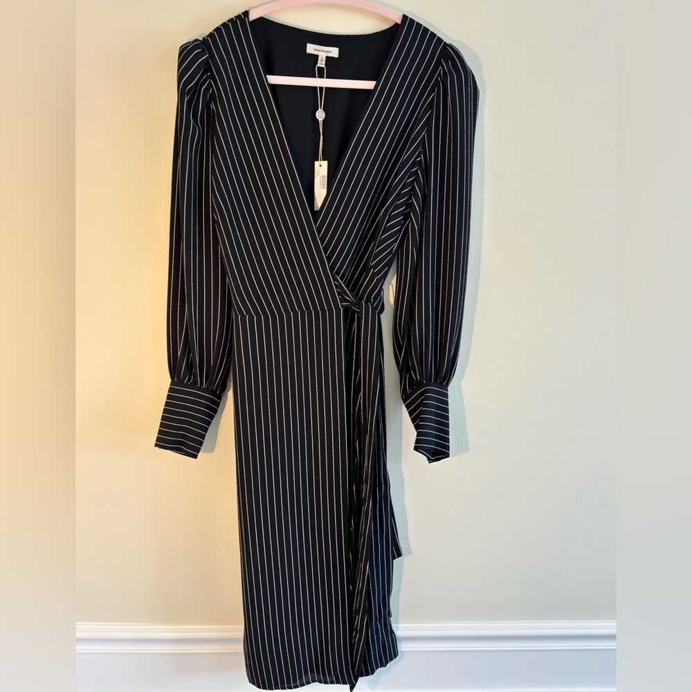 NWT Max Studio V-Neck Black with White Stripes Midi Wrap Dress Size S